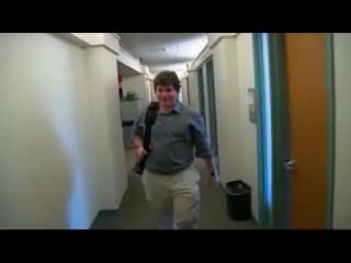 GOOGLE-SPIES-ON-EVERYTHING-YOU-DO-compressed.mp4