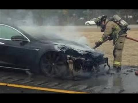 Third-TESLA-Model-S-Catches-FIRE-compressed.mp4